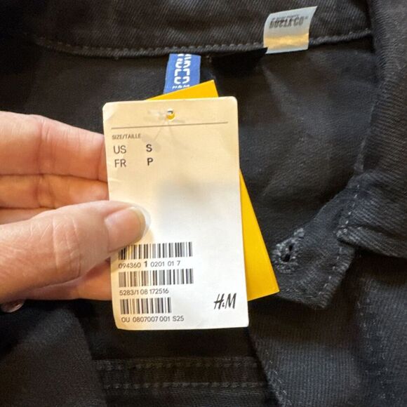 H&M Limited Edition POST MALONE Concert Tour JEAN JACKET Men Small Black NEW - Picture 2 of 8